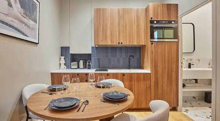 Apartment in Porte-Saint-Martin