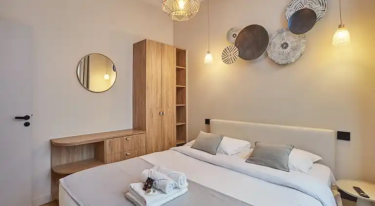 Apartment in Porte-Saint-Martin