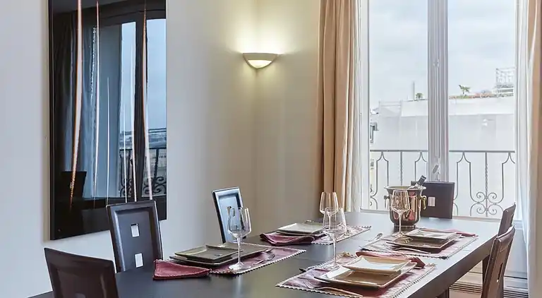 Apartment in Chaillot