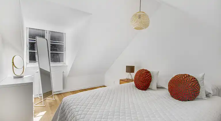 Regent 5 - Große Wohnung mit Terrasse direkt im Zentrum von