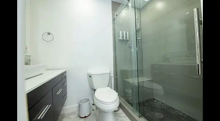 Maggie Home In Kendall - Pool And Tiki Bar