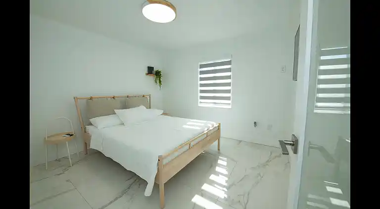 Maggie Home In Kendall - Pool And Tiki Bar