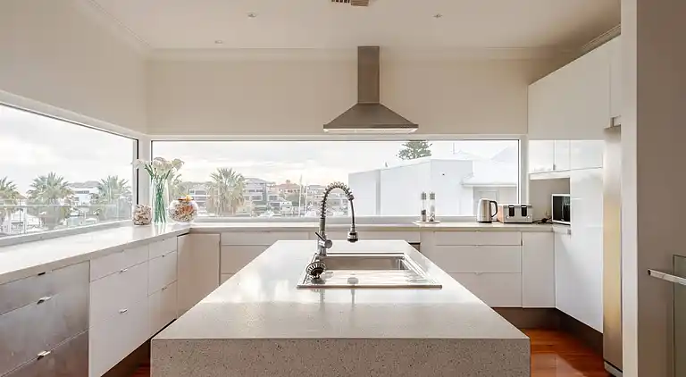 Located in the Mindarie Marina a Luxury House in a Perfect