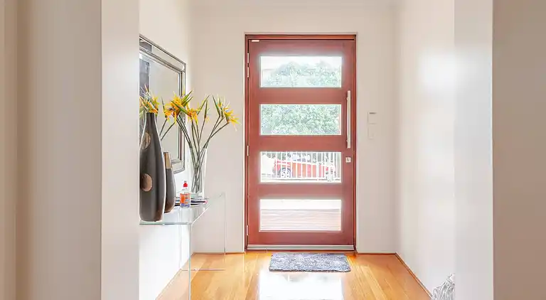 Located in the Mindarie Marina a Luxury House in a Perfect