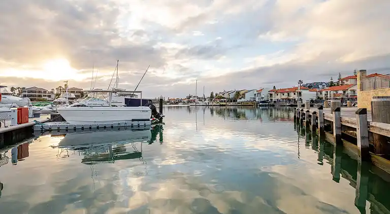 Located in the Mindarie Marina a Luxury House in a Perfect