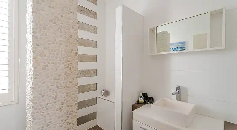 Located in the Mindarie Marina a Luxury House in a Perfect