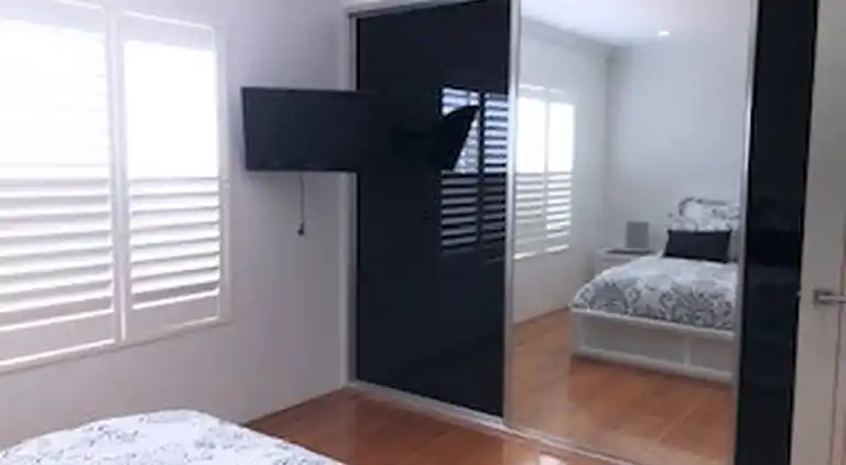 Located in the Mindarie Marina a Luxury House in a Perfect