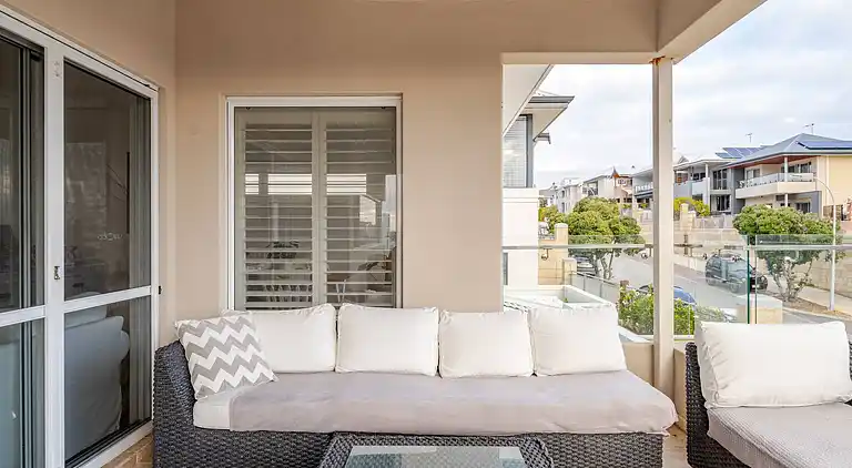 Located in the Mindarie Marina a Luxury House in a Perfect