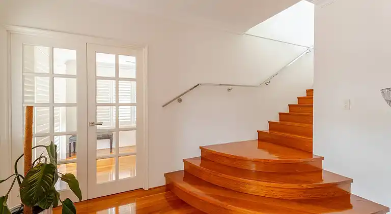 Located in the Mindarie Marina a Luxury House in a Perfect