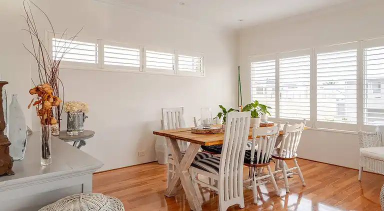 Located in the Mindarie Marina a Luxury House in a Perfect