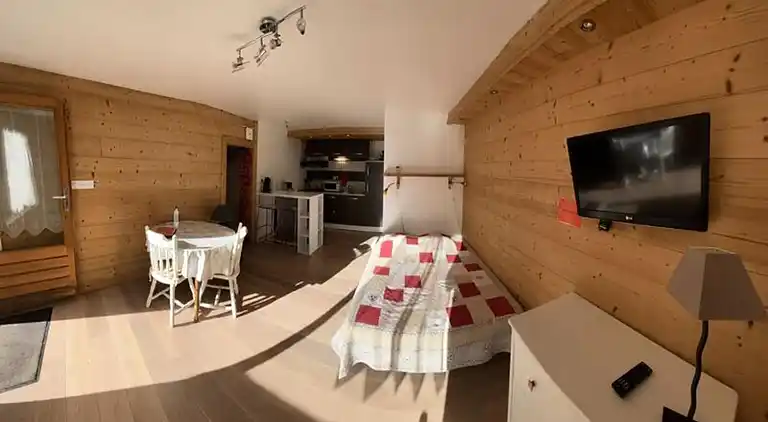 Apartment in Vars
