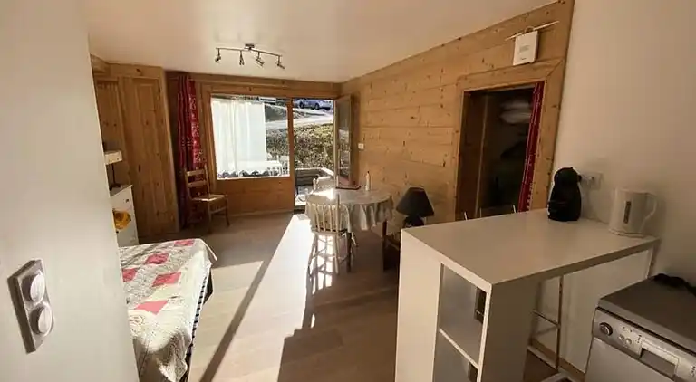 Apartment in Vars