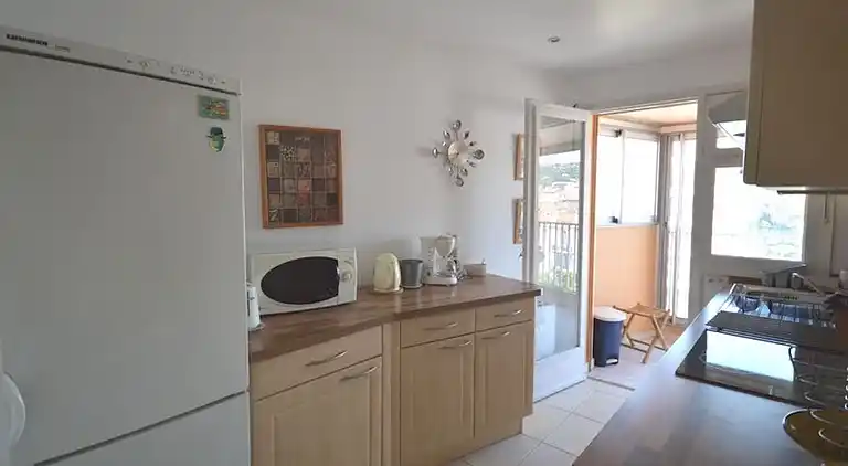 Cannes center - very practical - all comfort