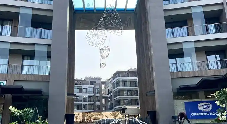 Diamond in The City, One-Bedroom Apartment