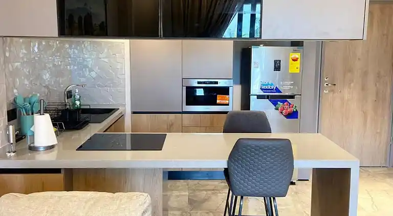 Diamond in The City, One-Bedroom Apartment