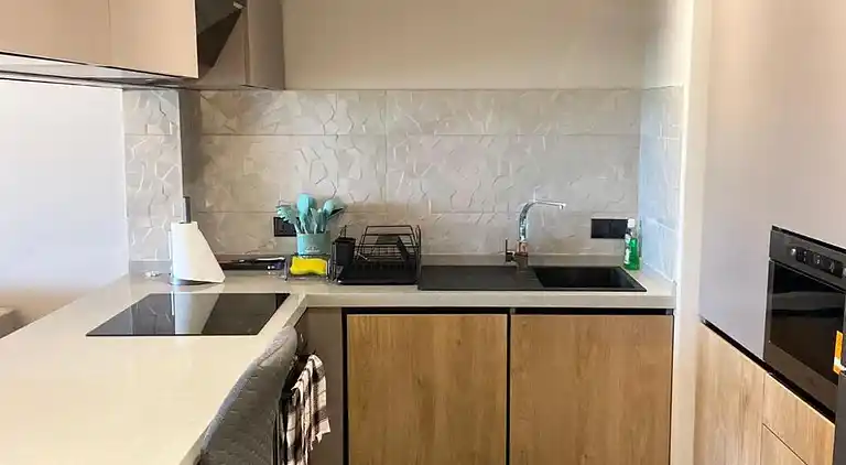 Diamond in The City, One-Bedroom Apartment