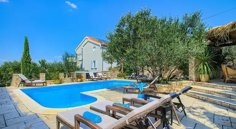 Ferielejlighed i Tisno