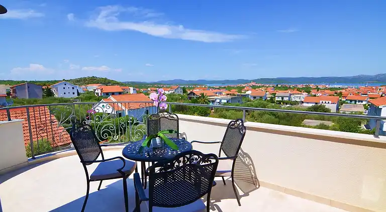 Ferielejlighed i Tisno