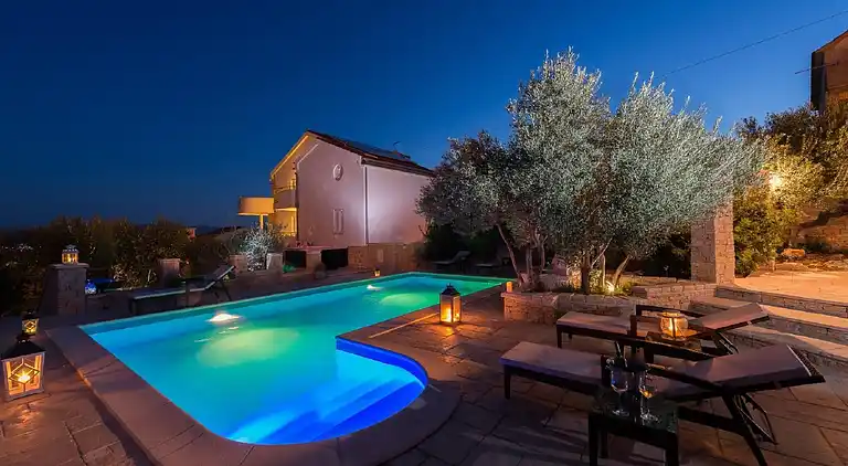 Ferielejlighed i Tisno