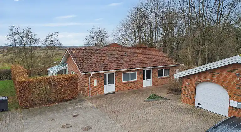 Byhus med Naturen som nabo