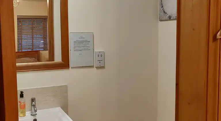 3-Zimmer-Cottage mit eigenem Garten und Parkplatz in der