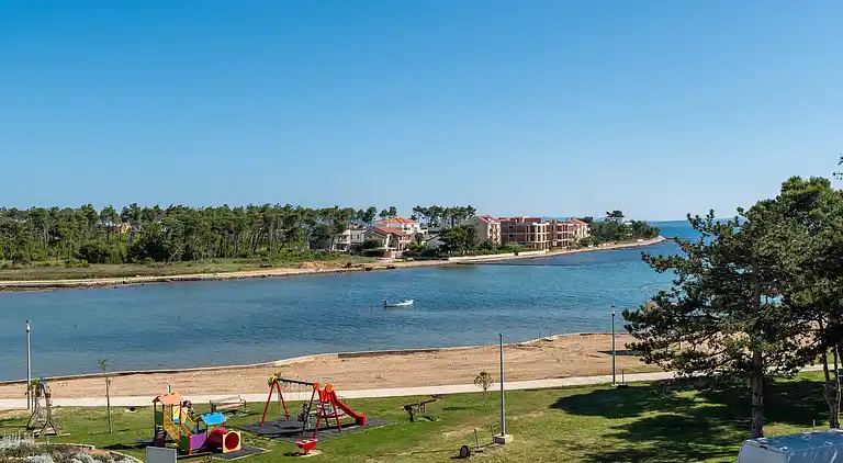 Two bedroom apartment near beach Privlaka (Zadar) (A-666-b)