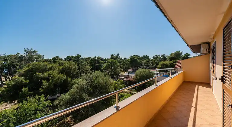 Two bedroom apartment near beach Privlaka (Zadar) (A-666-b)