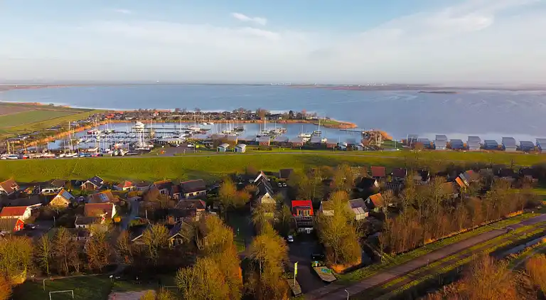 Schönes 6 Pers Grachthaus am Nationalpark Lauwersmeer