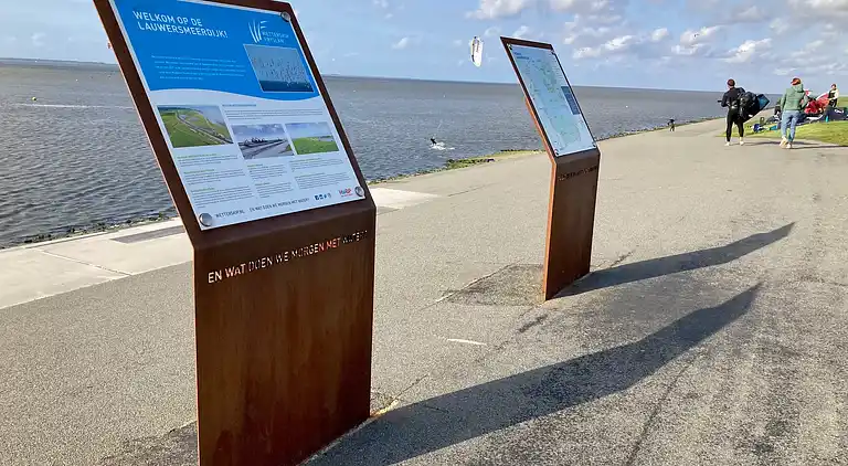 Schönes 6 Pers Grachthaus am Nationalpark Lauwersmeer