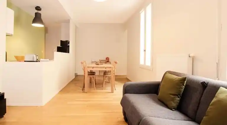 Ferienwohnung in Chartrons