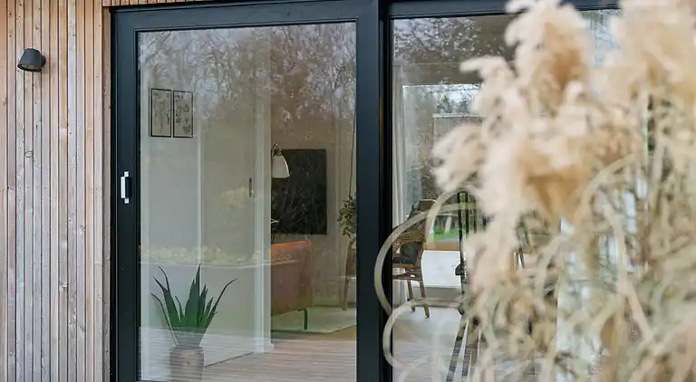 Naturskønt sommerhus med plads til hele familien