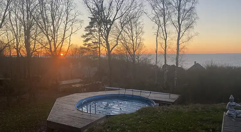 Schönes Ferienhaus mit Meerblick