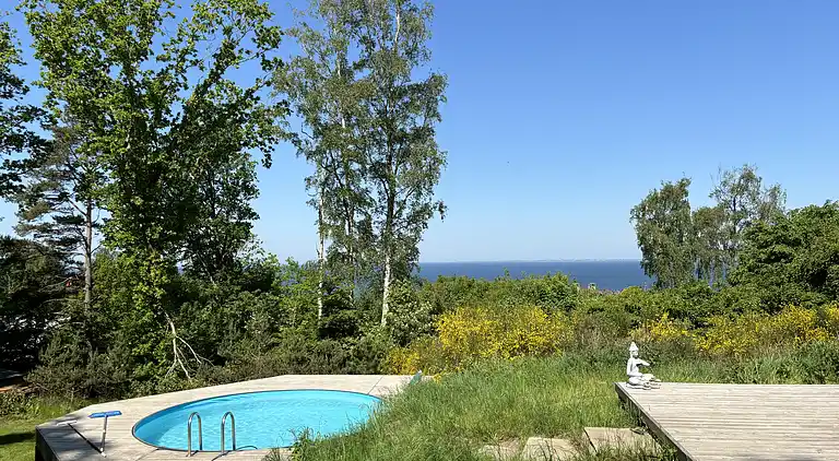 Schönes Ferienhaus mit Meerblick
