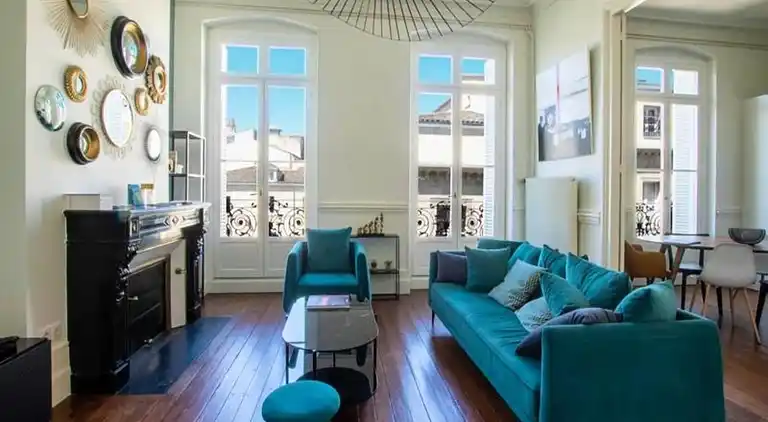 Apartment in Downtown