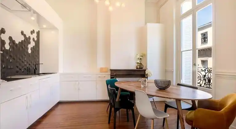 Apartment in Downtown