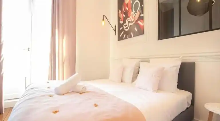 Apartment in Downtown