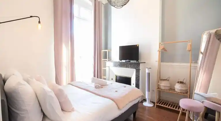 Apartment in Downtown