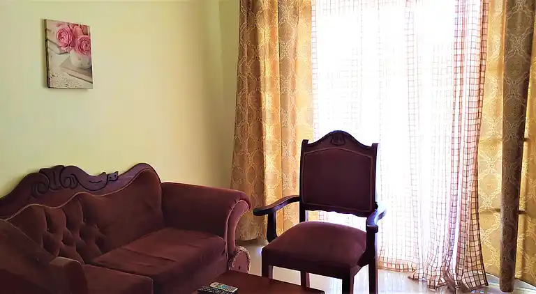 Costambar Seaside Apartment mit Pool