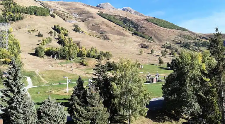 Apartment in Mont-de-Lans