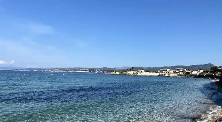 Apartment in Six-Fours-les-Plages