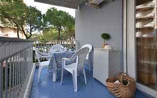 Modern and comfy apartment with balcony in Lignano