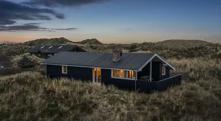 Oasi vicino a dune, spiaggia e attività