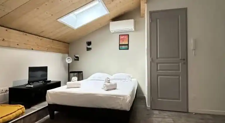 Apartment in Downtown