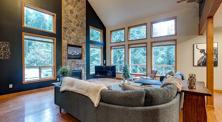 Glacier Springs Cabin – Ein elegantes Landhaus