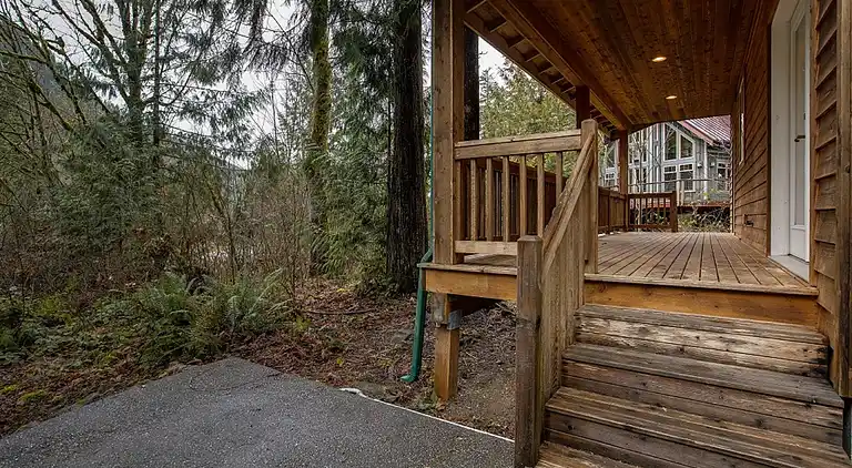 Glacier Springs Cabin – Ein elegantes Landhaus