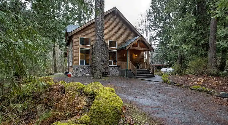 Glacier Springs Cabin – Ein elegantes Landhaus