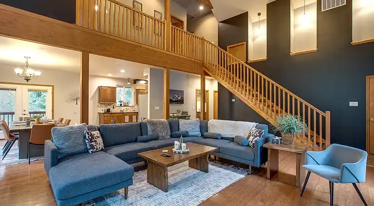 Glacier Springs Cabin – Ein elegantes Landhaus
