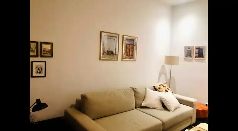 Gemütliches Apartment mit einem Schlafzimmer im Zentrum von