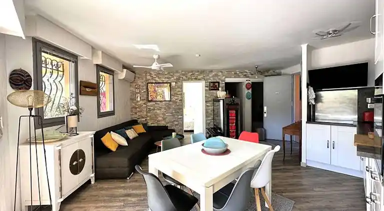 Apartment in Le Port