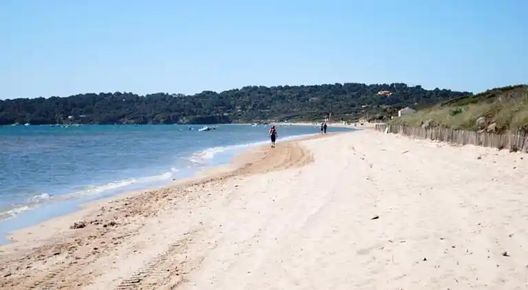 Apartment in Le Port